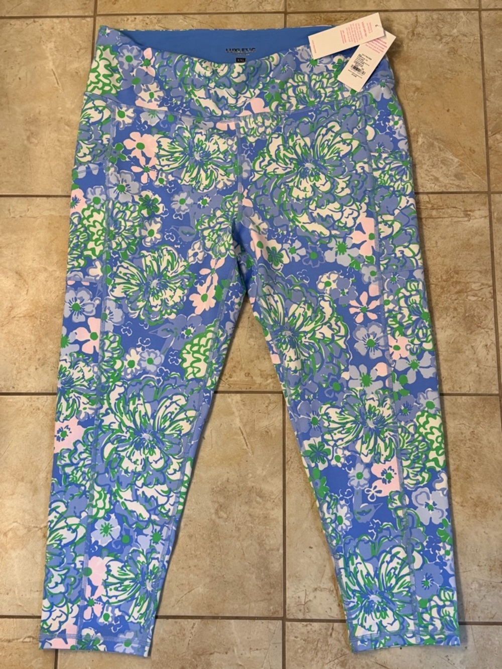 Lilly Pulitzer Luxletic Weekender Leggings UPF 50+ Plumes in Bloom XXL NWT